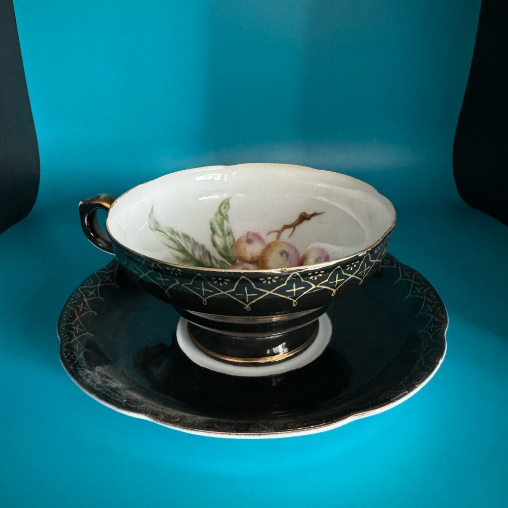 Collector Nippon Yoko Boeki China cup & saucer - Picture 5 of 10